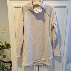 Athleta Cream Sweatshirt Dress Petite